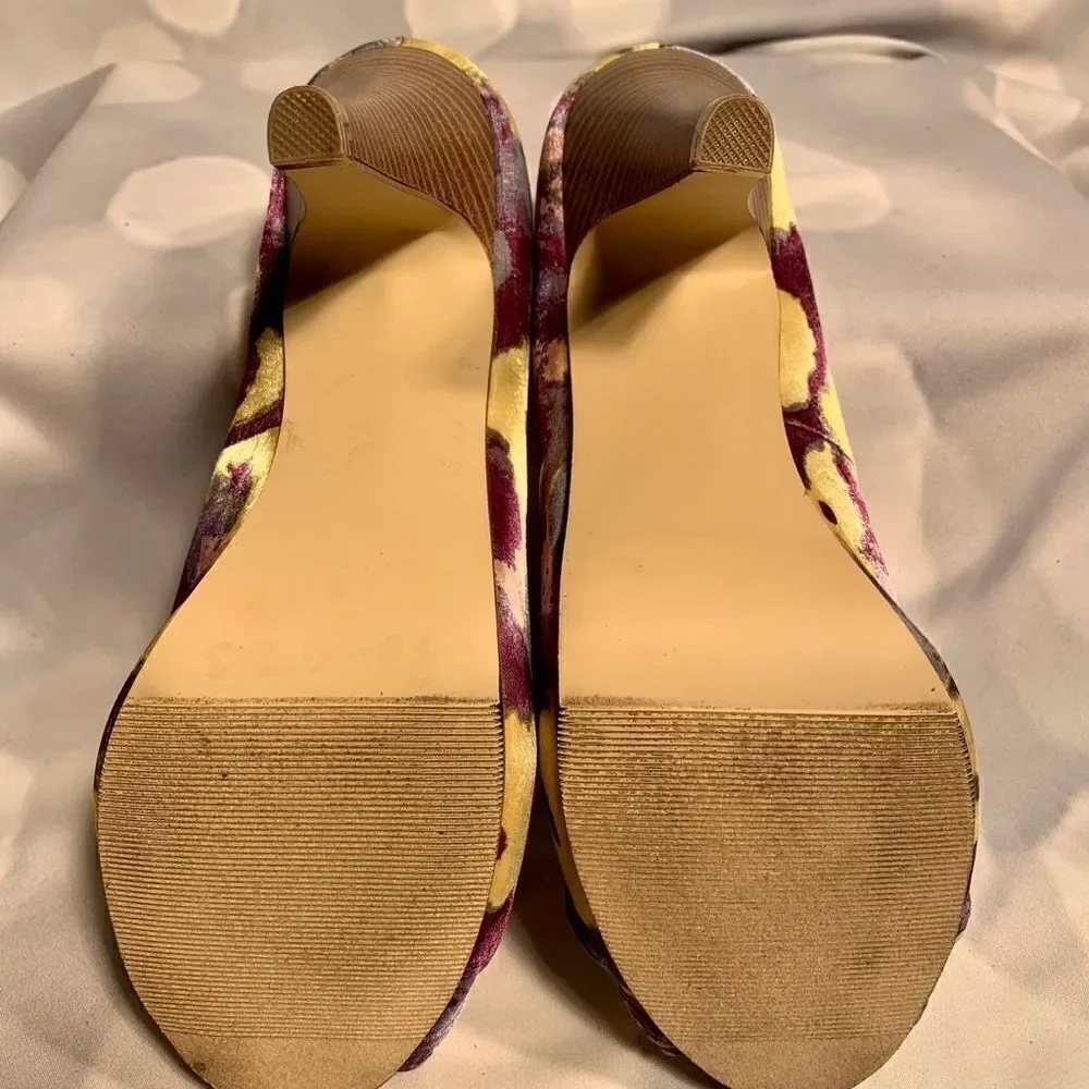 KABOBY PEEP TOE by MADDEN GIRL 4” HEEL SIZE 8